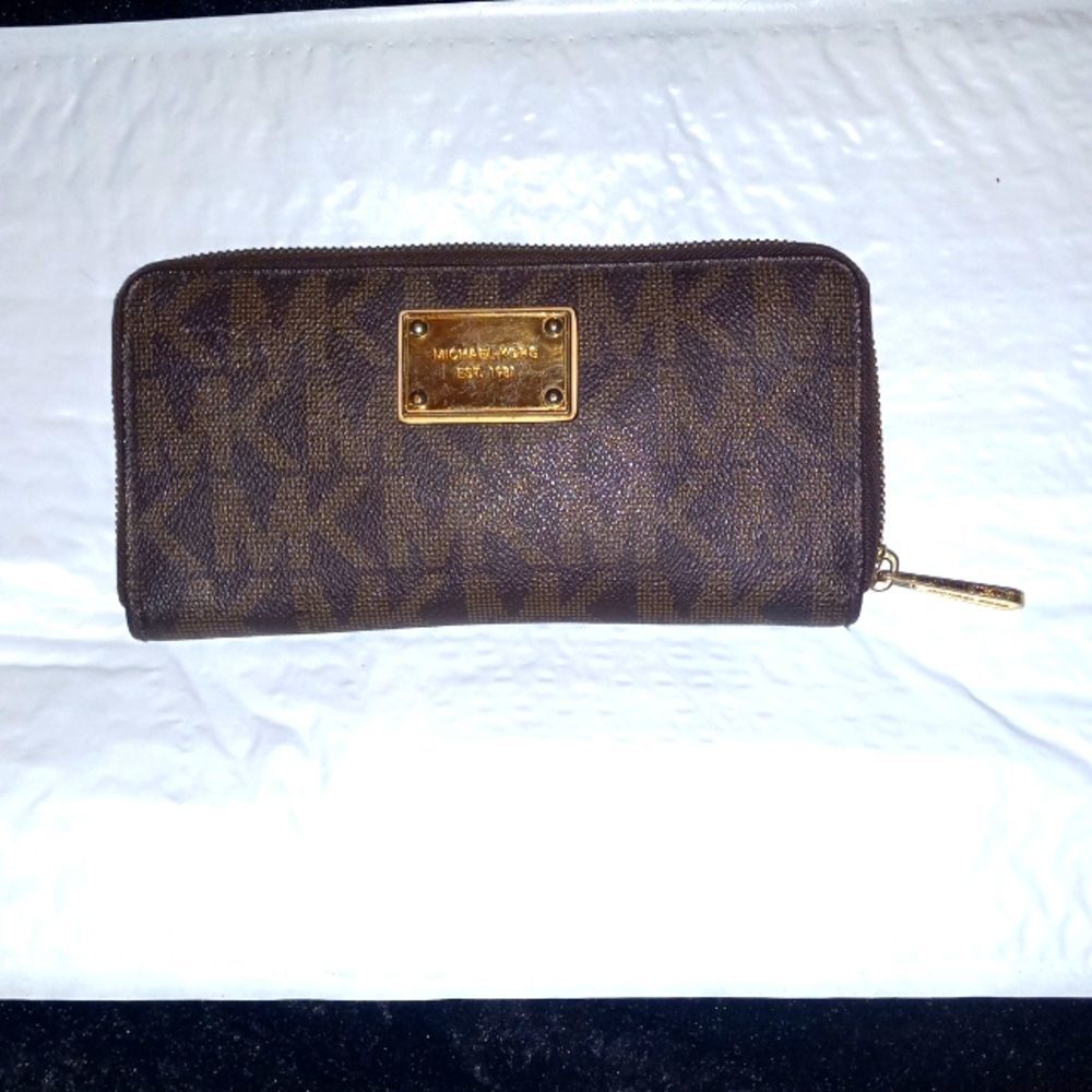 MICHAEL KORS  WALLET